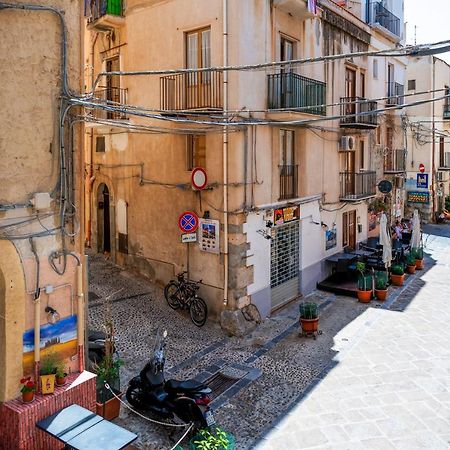 Incao Holiday Candeloro House Cefalù Eksteriør billede
